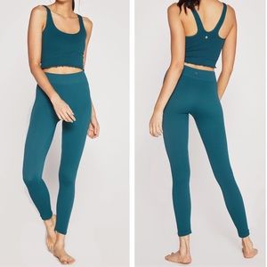 NWT Spiritual Gangster Rishi Leggings